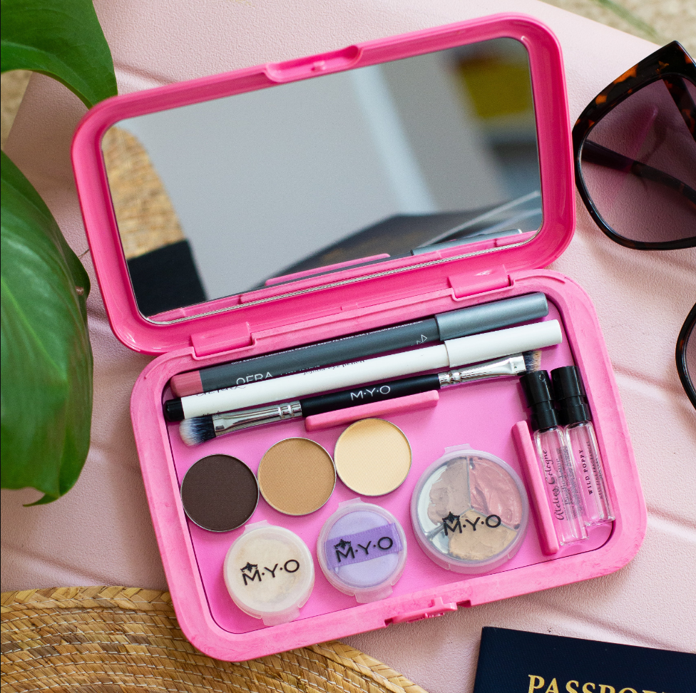 Pro Travel Makeup Case (Pro On-Set Touch Up Case)