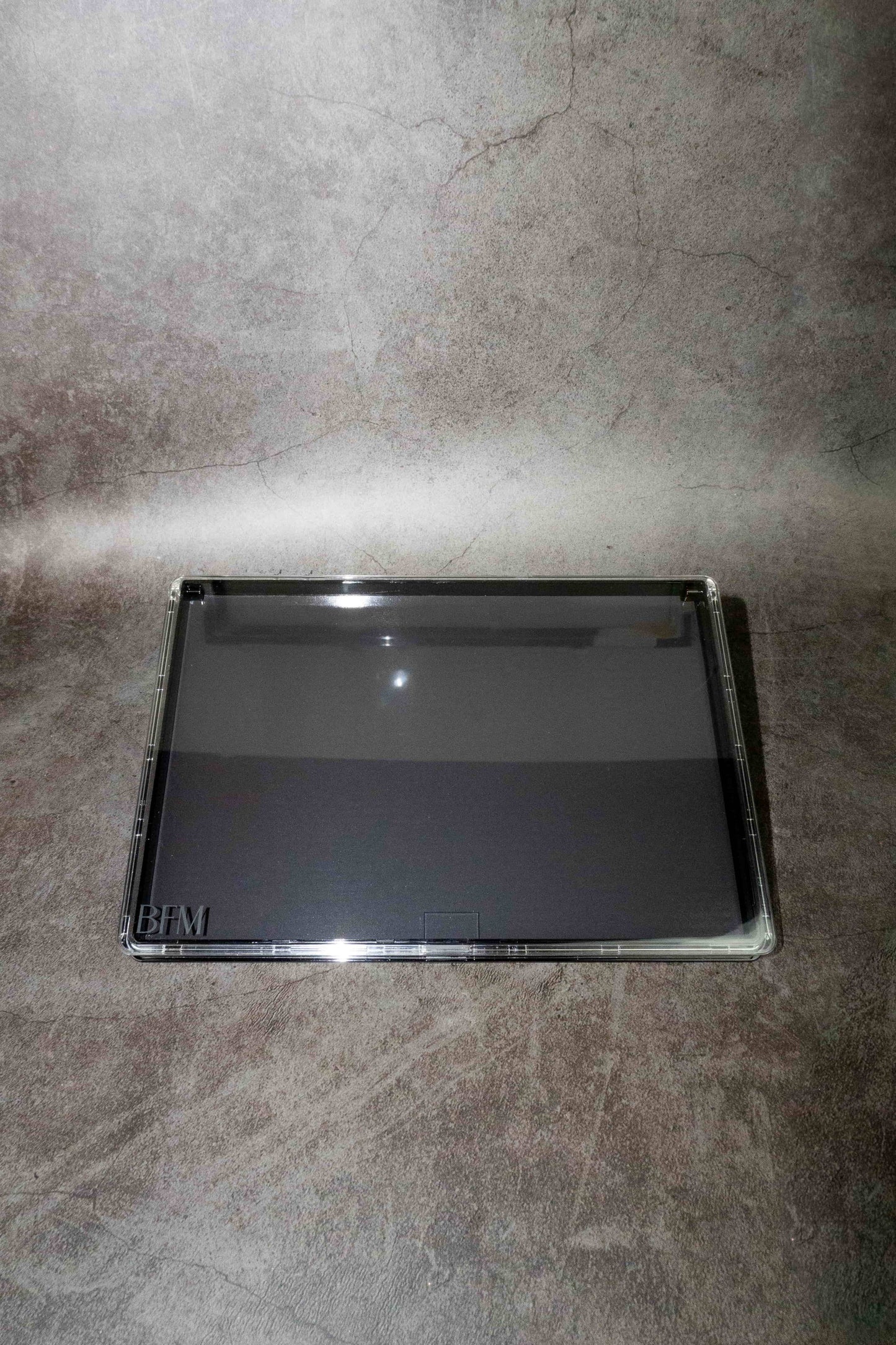 Single-Sided Magnetic Palette